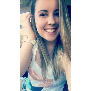 Meet your Posher, Reagan